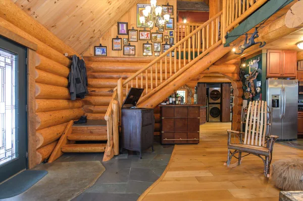 $899,999 | 660 Patch Hill Road, Mount Holly, VT 05730