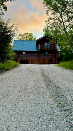 $899,999 | 660 Patch Hill Road, Mount Holly, VT 05730