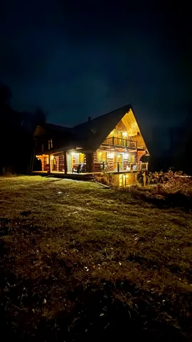 $899,999 | 660 Patch Hill Road, Mount Holly, VT 05730