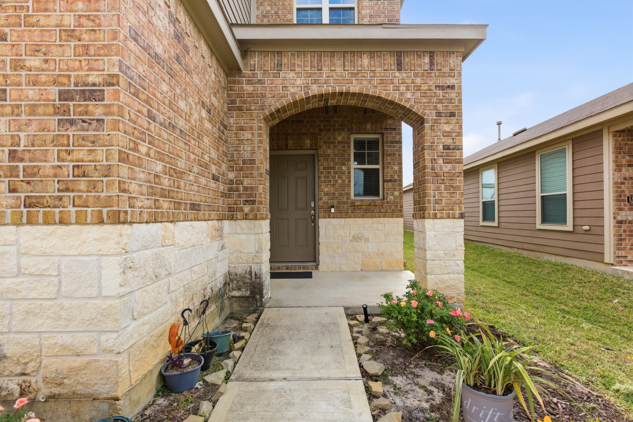 5718 Savanna Pasture Road Katy, TX 77493 - Photo 3 of 45