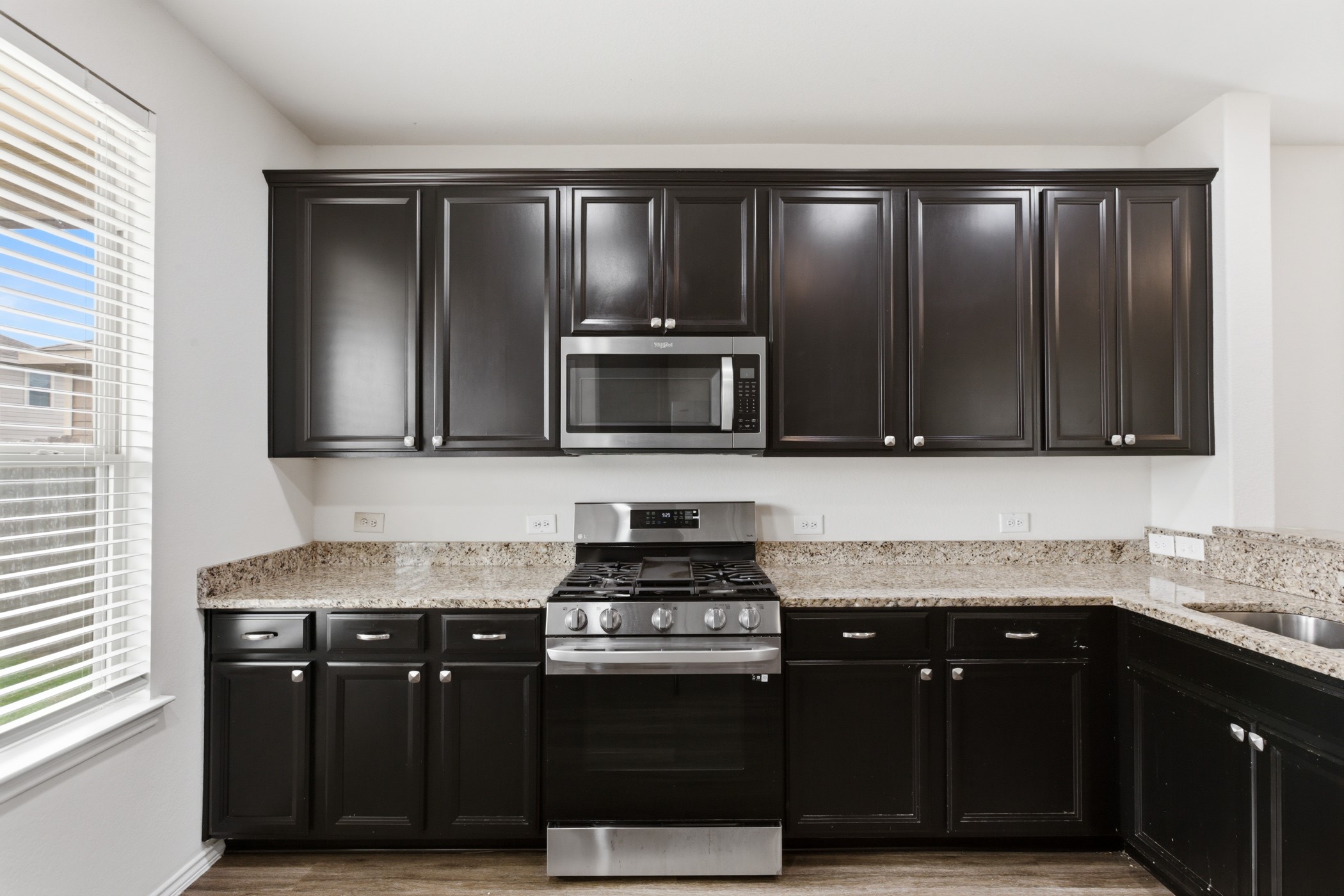 5718 Savanna Pasture Road Katy, TX 77493 - Photo 6 of 45