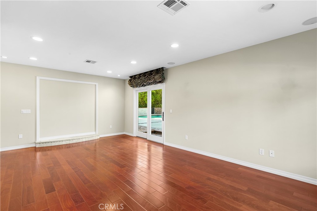4421 Rochelle Place Encino, CA 91316 - Photo 12 of 73
