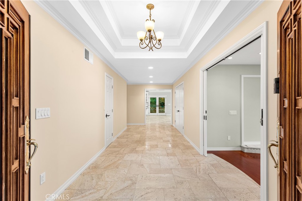 4421 Rochelle Place Encino, CA 91316 - Photo 7 of 73