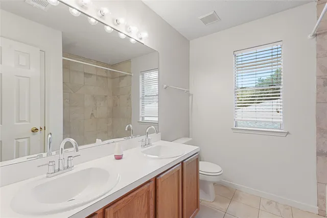 $2,200 | 17502 South Summit Canyon Drive, Houston, TX 77095