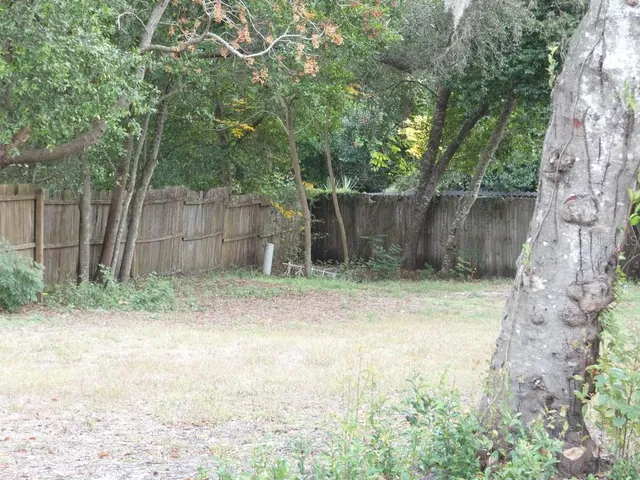 $284,900 | 7211 Tarrytown Drive, Spring Hill, FL 34606