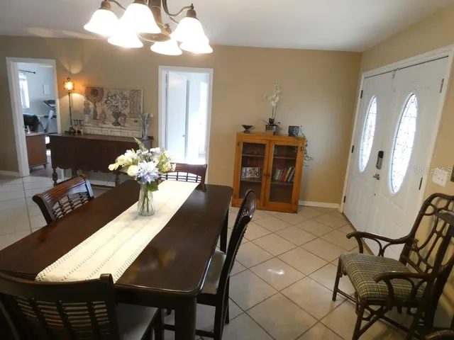 $284,900 | 7211 Tarrytown Drive, Spring Hill, FL 34606