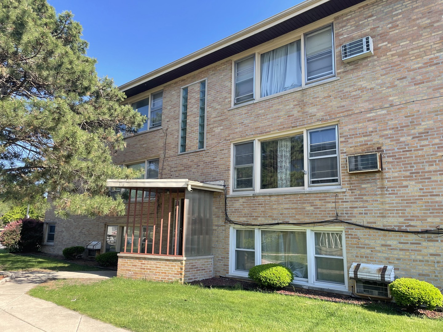 8046 South Pulaski Road, Unit 2 Chicago, IL 60652 - Photo 1 of 10