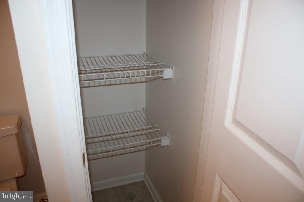 35379 Wango Road Pittsville, MD 21850 - Photo 19 of 39 Linen closet