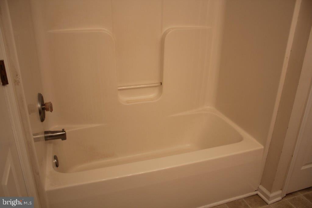 35379 Wango Road Pittsville, MD 21850 - Photo 32 of 39 Primary bathroom