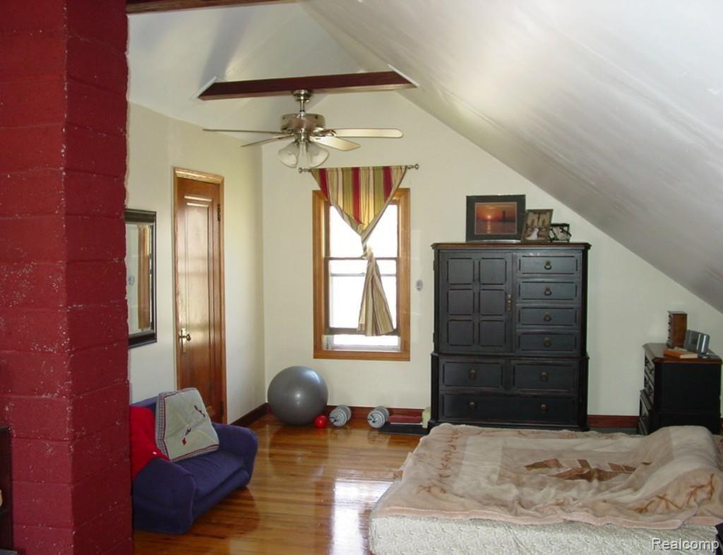 2676 Gerald Avenue Rochester, MI 48307 - Photo 13 of 22 M Bedroom 1.jpg