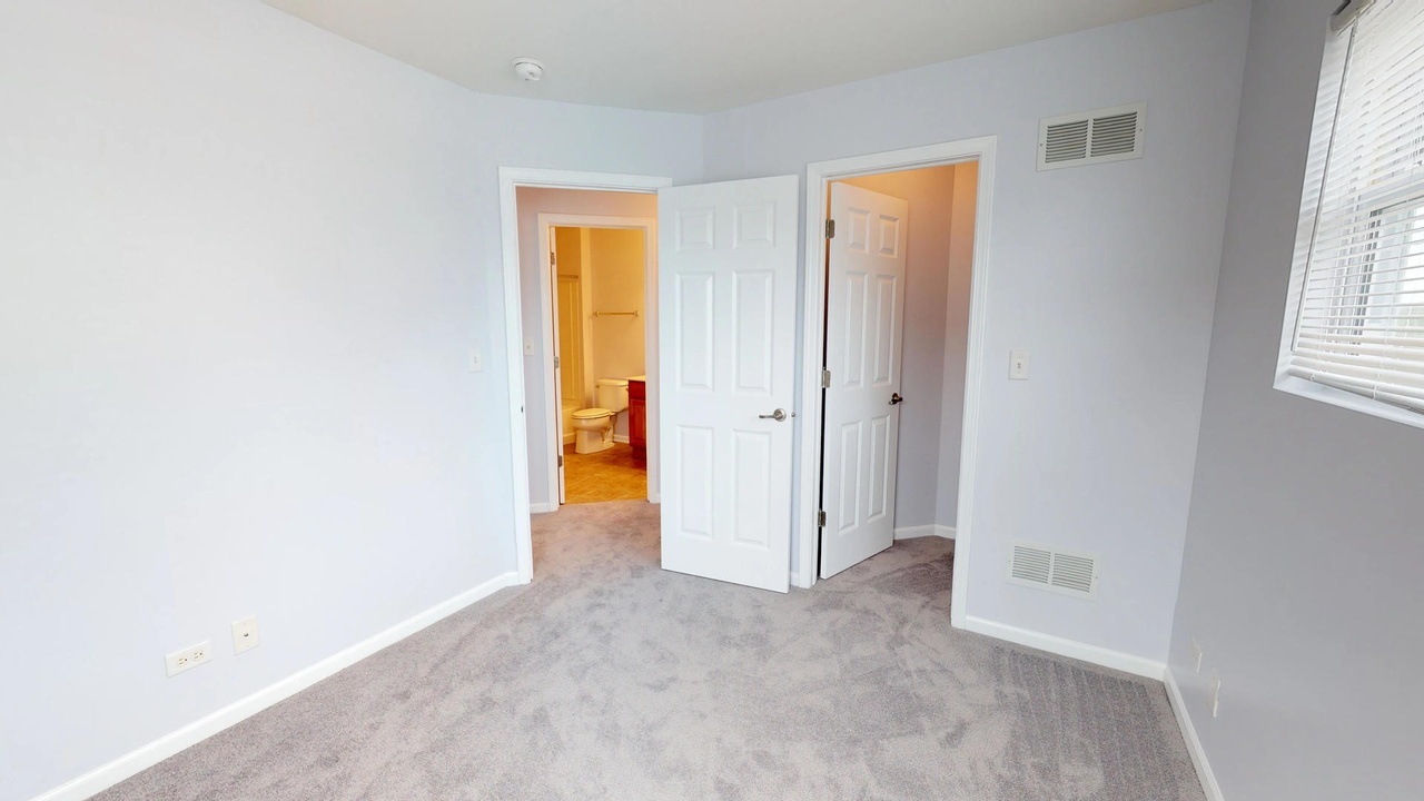 2102 South Crambourne Way Arlington Heights, IL 60005 - Photo 25 of 25