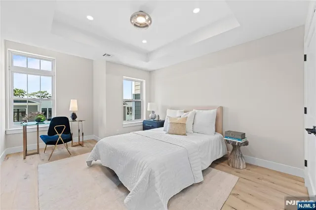 $1,395,000 | 188 Broadway, Unit 1, Woodcliff Lake, NJ 07677