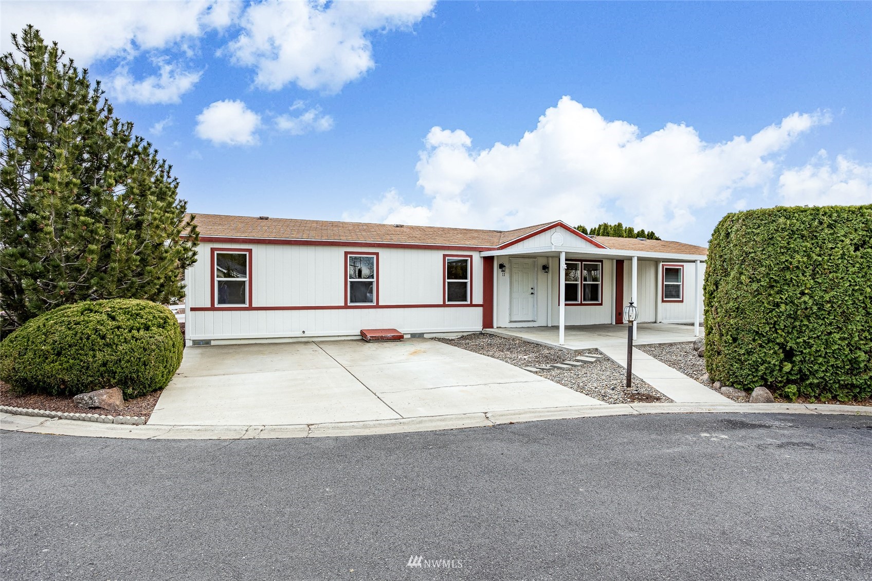 3701 Gun Club Road, Unit 11 Yakima, WA 98901 - Photo 1 of 25 Gallery Image 1