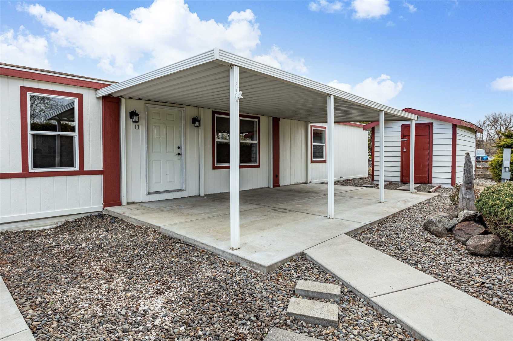3701 Gun Club Road, Unit 11 Yakima, WA 98901 - Photo 4 of 25 Gallery Image 4