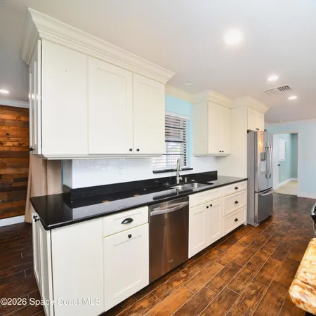 $3,800 | 405 Sparrow Drive, Satellite Beach, FL 32937