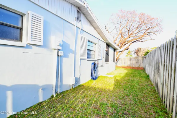 $3,800 | 405 Sparrow Drive, Satellite Beach, FL 32937