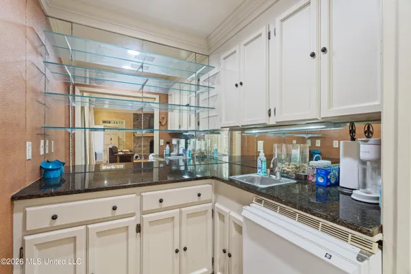 $449,500 | 207 Southampton Road, Hattiesburg, MS 39401