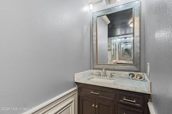 $449,500 | 207 Southampton Road, Hattiesburg, MS 39401
