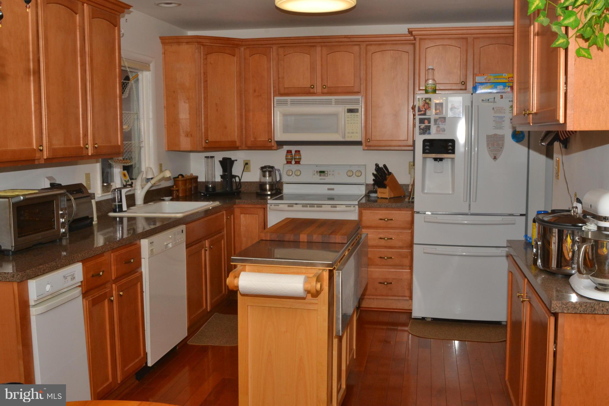 9185 Nana Russell Road Owings, MD 20736 - Photo 8 of 30 Kitchen