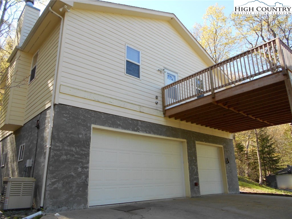 134 Tamarack Road Beech Mountain, NC 28604 - Photo 1 of 23 Gallery Image 1