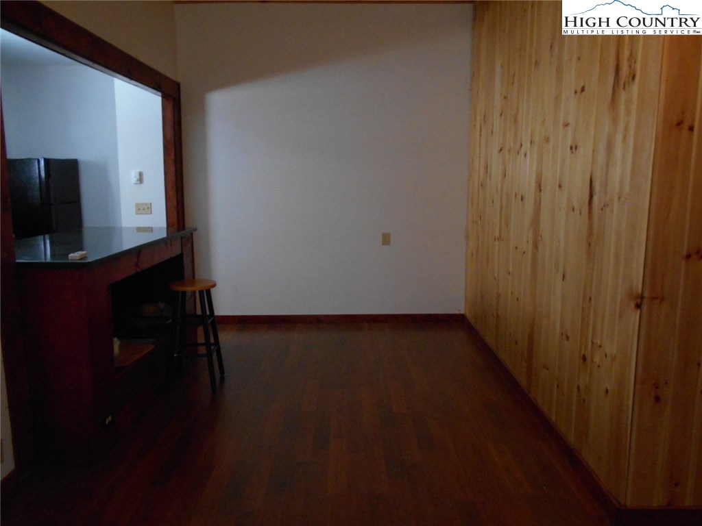 134 Tamarack Road Beech Mountain, NC 28604 - Photo 17 of 23 Gallery Image 17