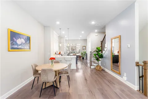 $739,900 | 4325 Parkside Place, Atlanta, GA 30342