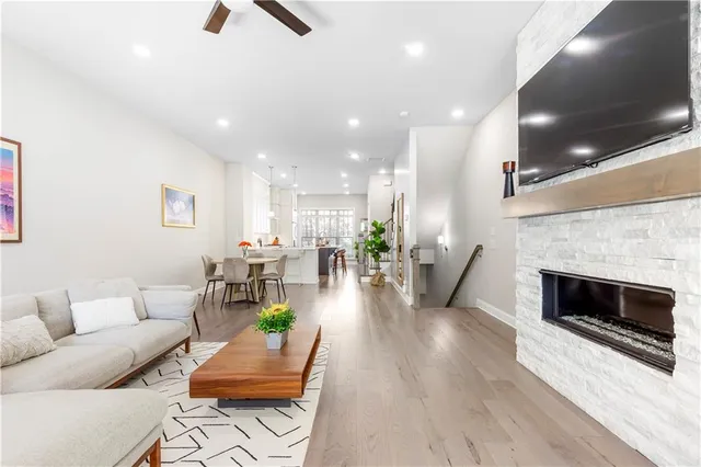 $739,900 | 4325 Parkside Place, Atlanta, GA 30342