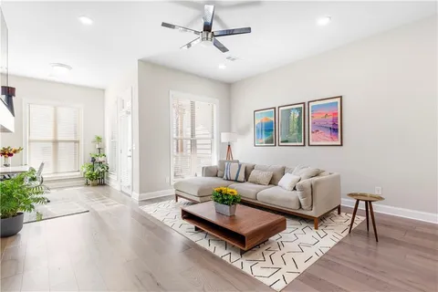 $739,900 | 4325 Parkside Place, Atlanta, GA 30342