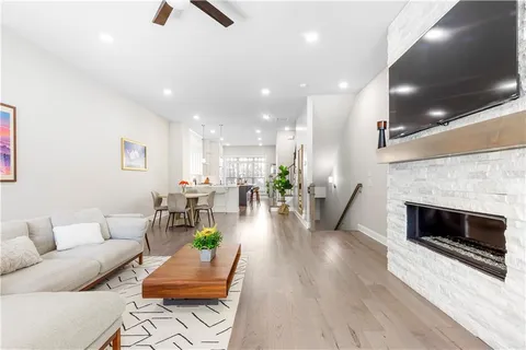 $739,900 | 4325 Parkside Place, Atlanta, GA 30342