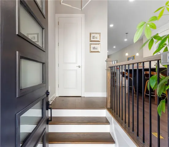 $739,900 | 4325 Parkside Place, Atlanta, GA 30342