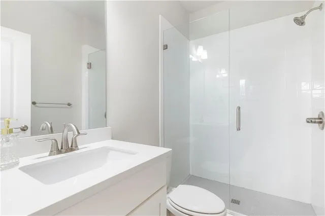 $739,900 | 4325 Parkside Place, Atlanta, GA 30342