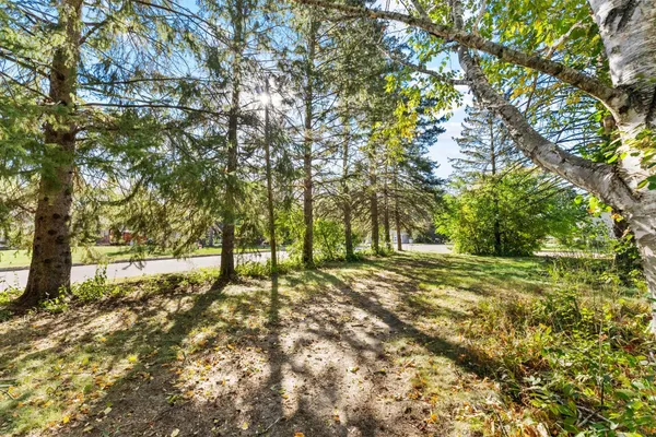 $129,900 | 1650 89th Avenue North, Brooklyn Park, MN 55444