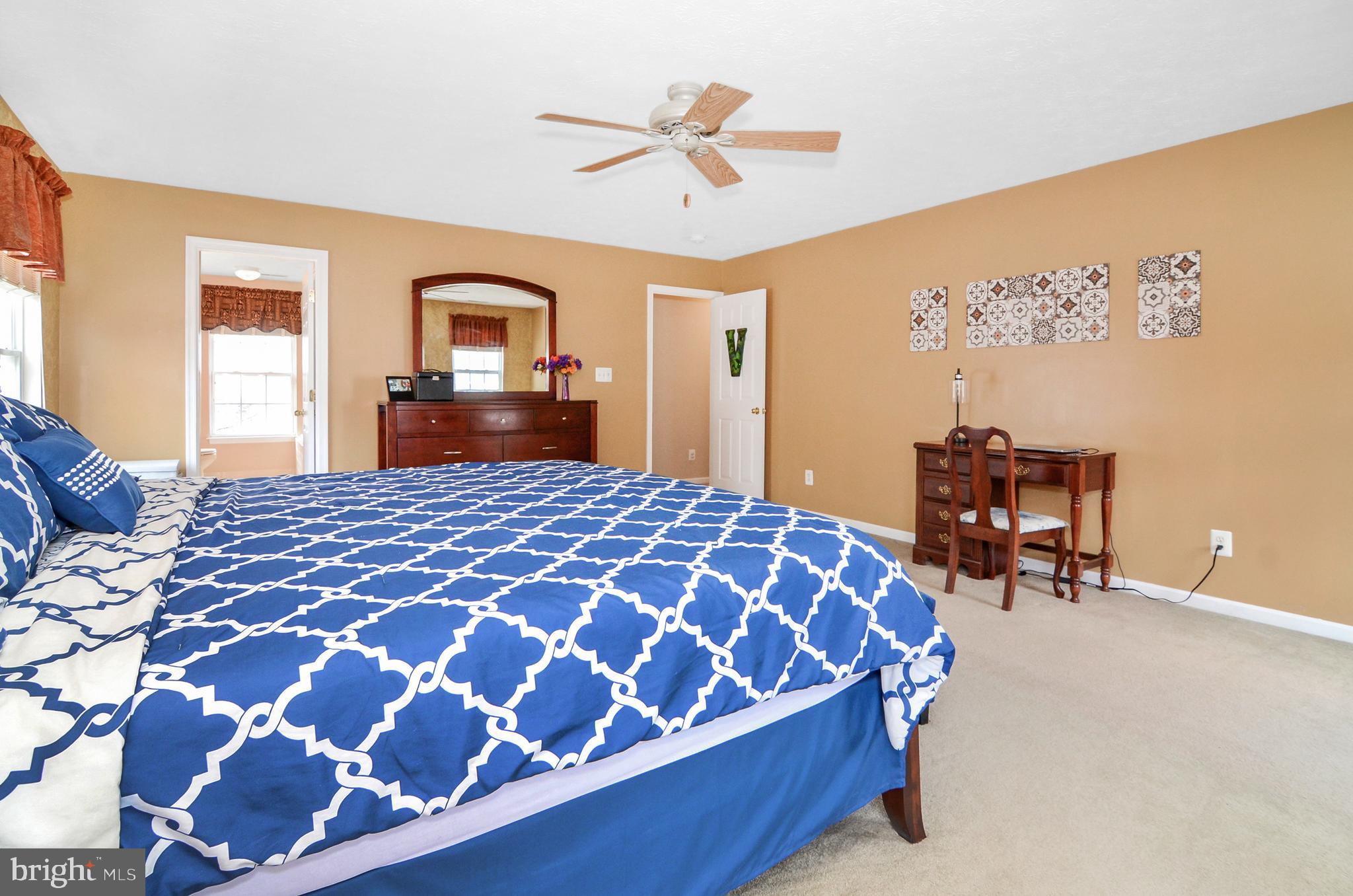 4638 Riddle Drive Baltimore, MD 21236 - Photo 15 of 38 PRIMARY BEDROOM