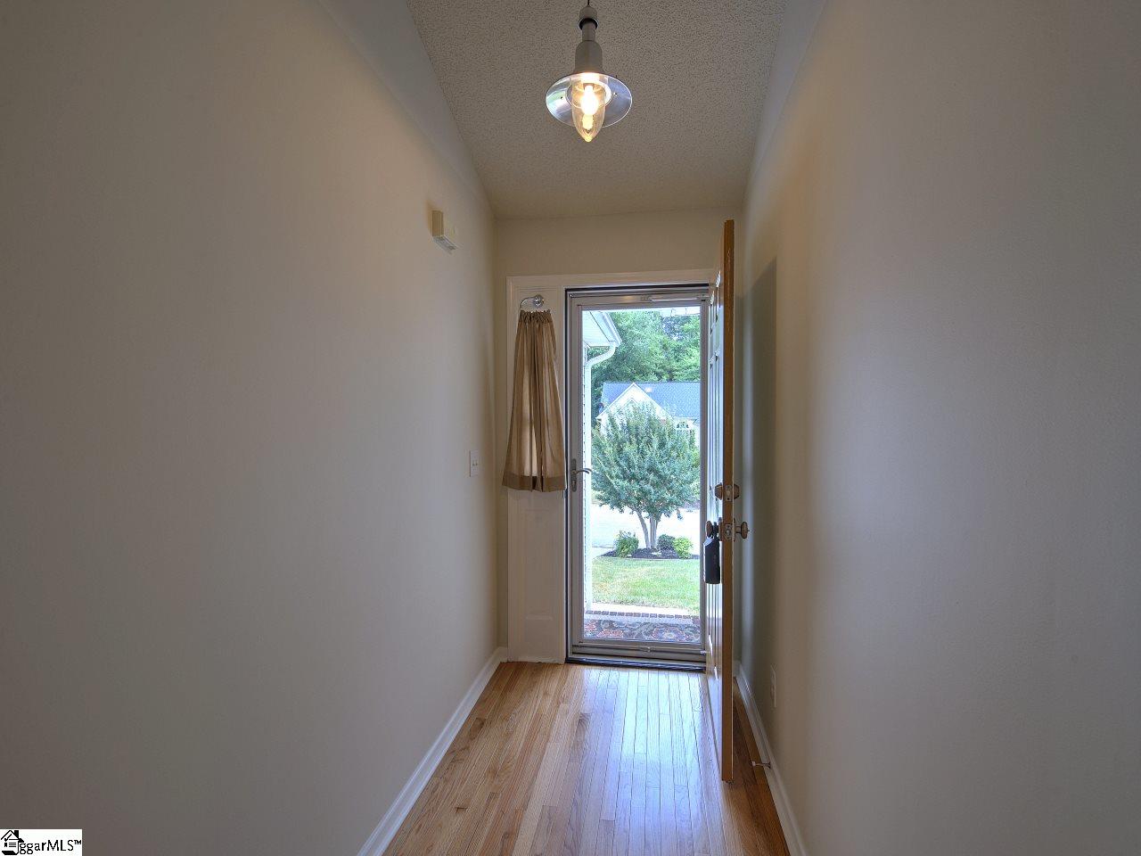 8 Colombard Court Mauldin, SC 29662 - Photo 2 of 35