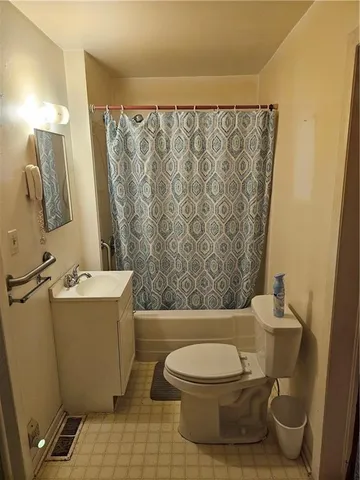 $120,000 | 1005 Kenton Street, Leavenworth, KS 66048