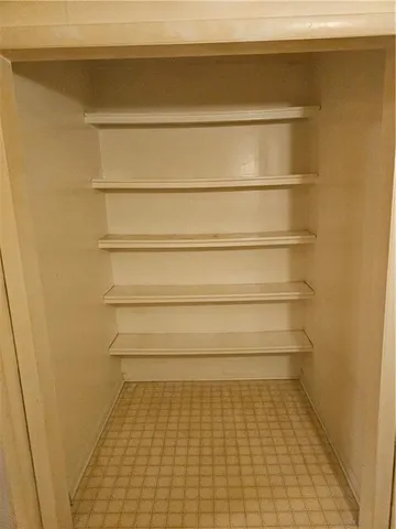 $120,000 | 1005 Kenton Street, Leavenworth, KS 66048