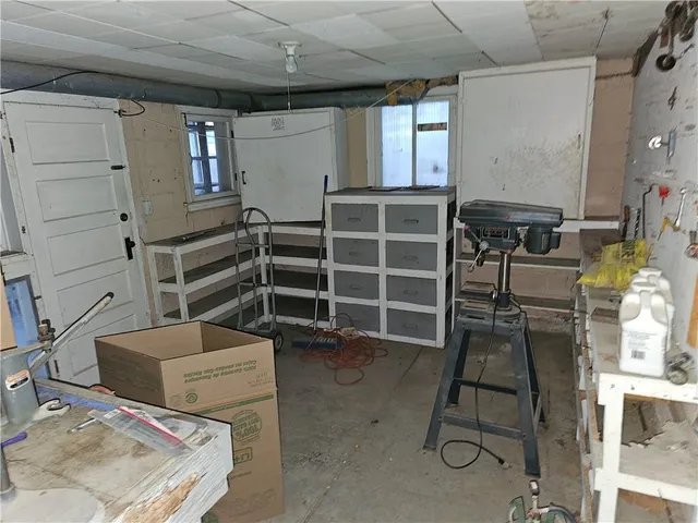 $120,000 | 1005 Kenton Street, Leavenworth, KS 66048