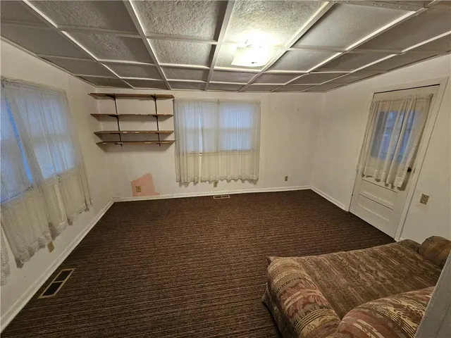 $120,000 | 1005 Kenton Street, Leavenworth, KS 66048