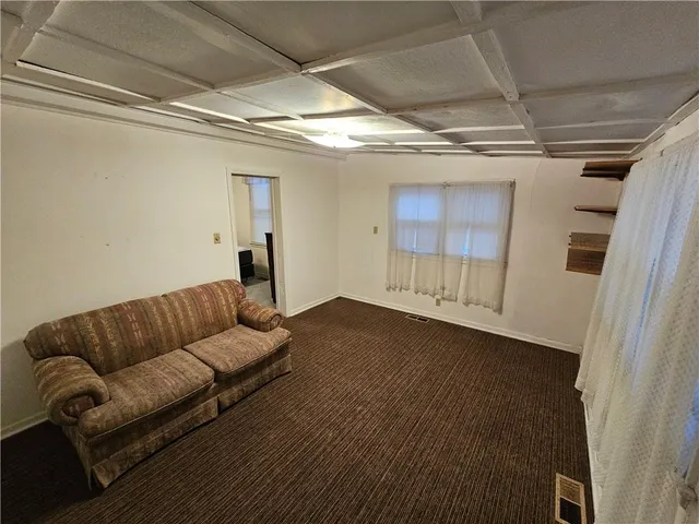 $120,000 | 1005 Kenton Street, Leavenworth, KS 66048