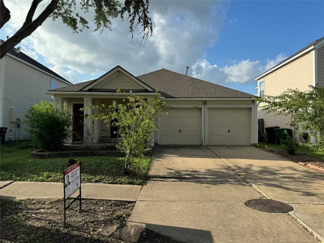 $1,700 | 12746 Wisteria Park Drive, Houston, TX 77072