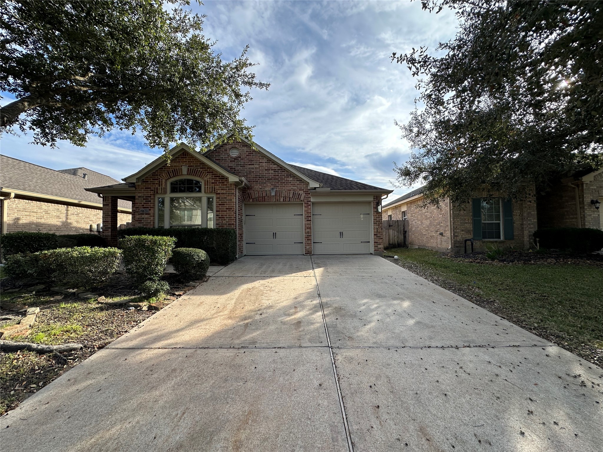 Welcome to 27511 Gatlin Ln, Spring, Tx