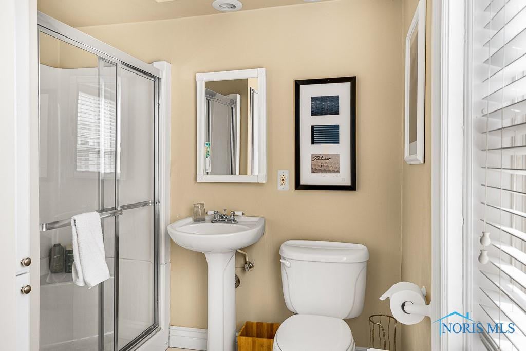3574 Ridgewood Road Toledo, OH 43606 - Photo 37 of 50 Gallery Image 37