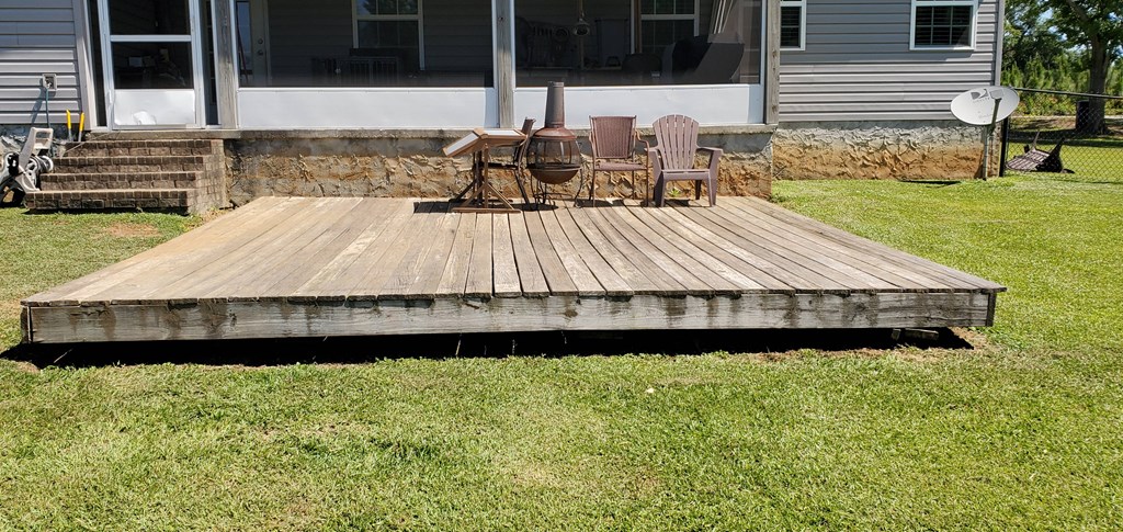 841 Sheppard Road Dothan, AL 36301 - Photo 38 of 40 Back Deck