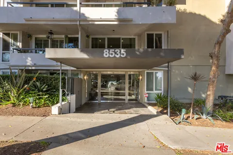 $825,000 | 8535 North W Knoll Drive, Unit 109, West Hollywood, CA 90069