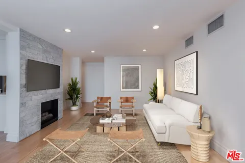$825,000 | 8535 North W Knoll Drive, Unit 109, West Hollywood, CA 90069