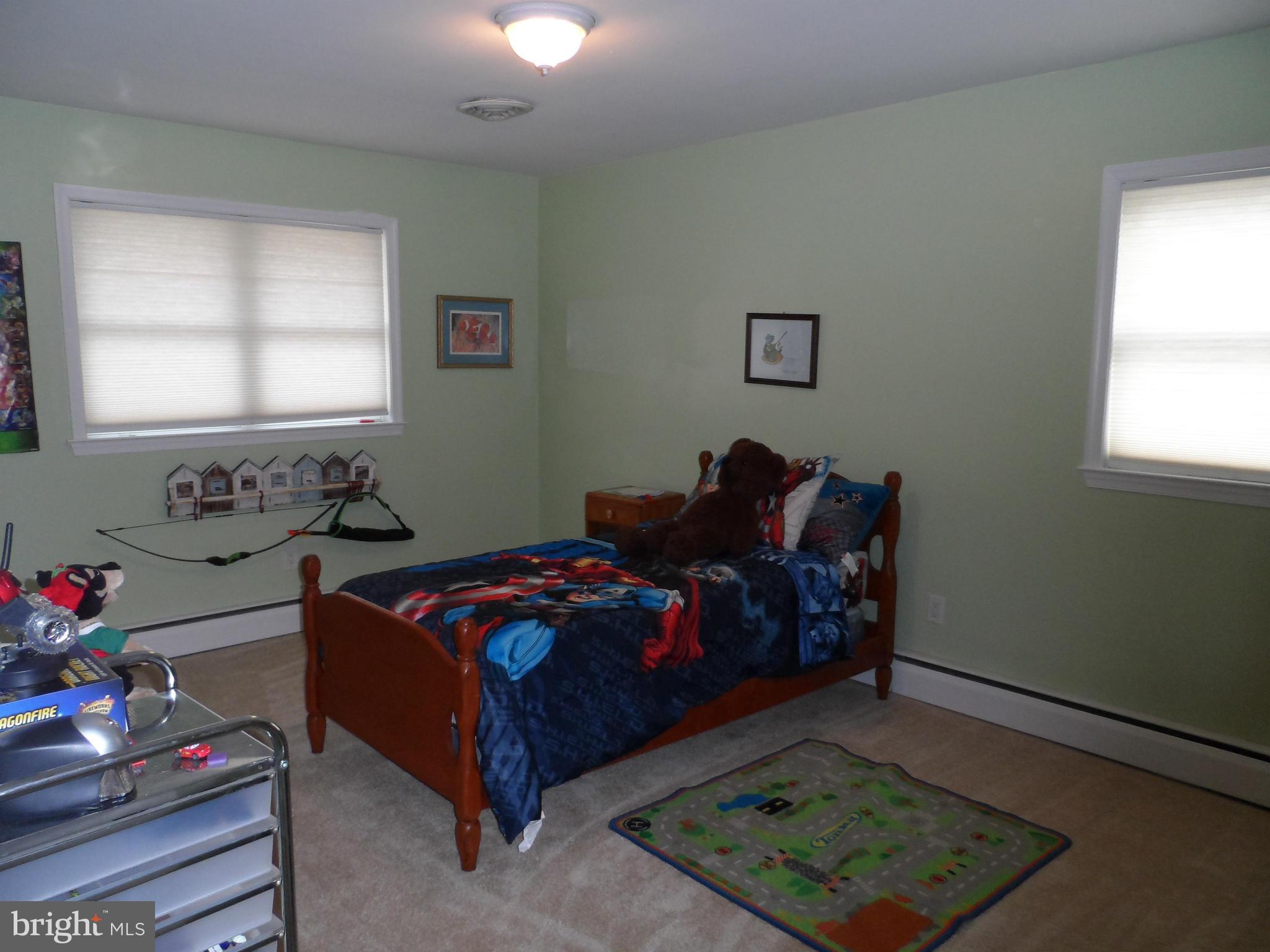 248 Hickory Point Road Pasadena, MD 21122 - Photo 14 of 28 Bedroom