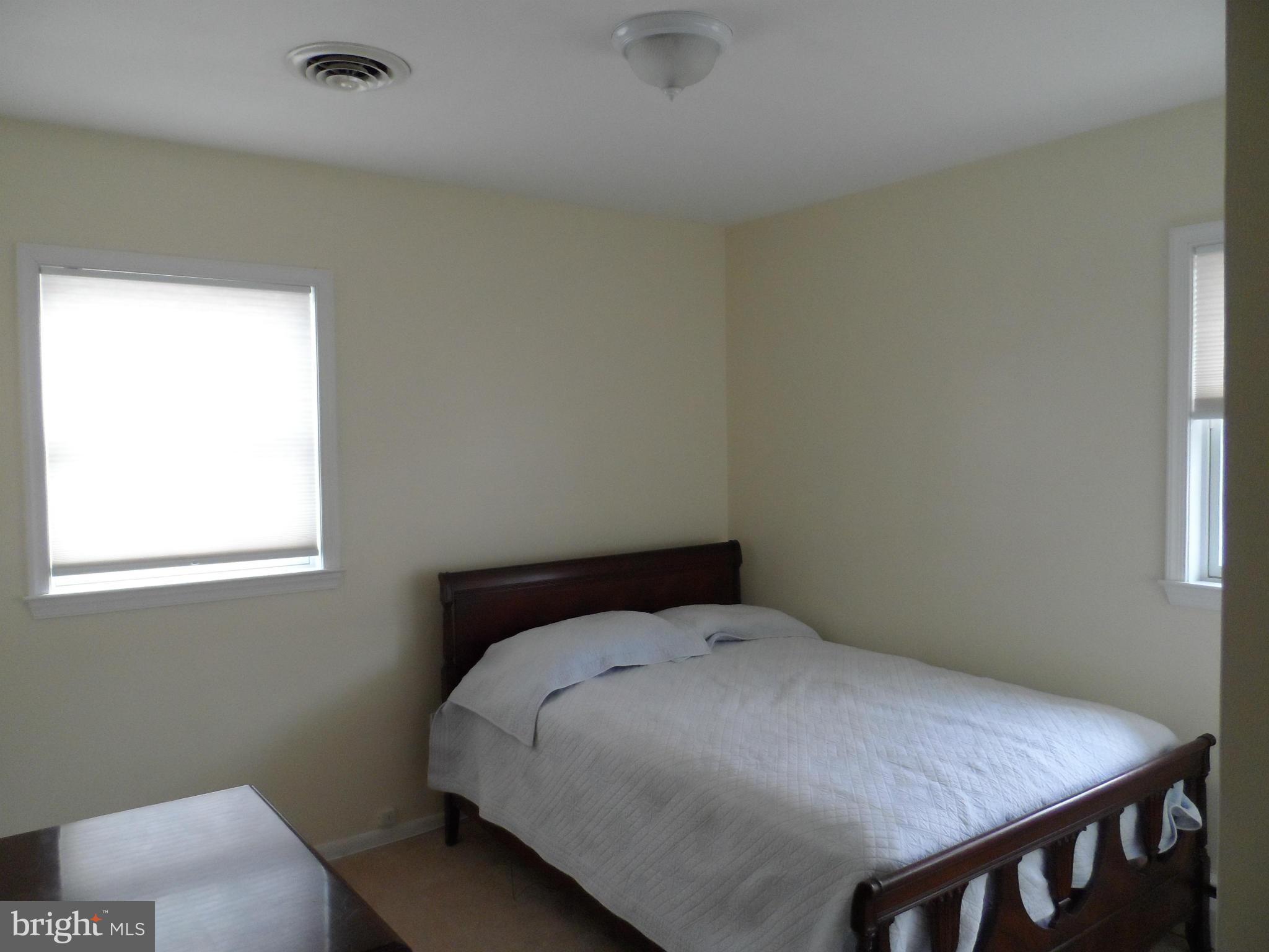 248 Hickory Point Road Pasadena, MD 21122 - Photo 15 of 28 Bedroom