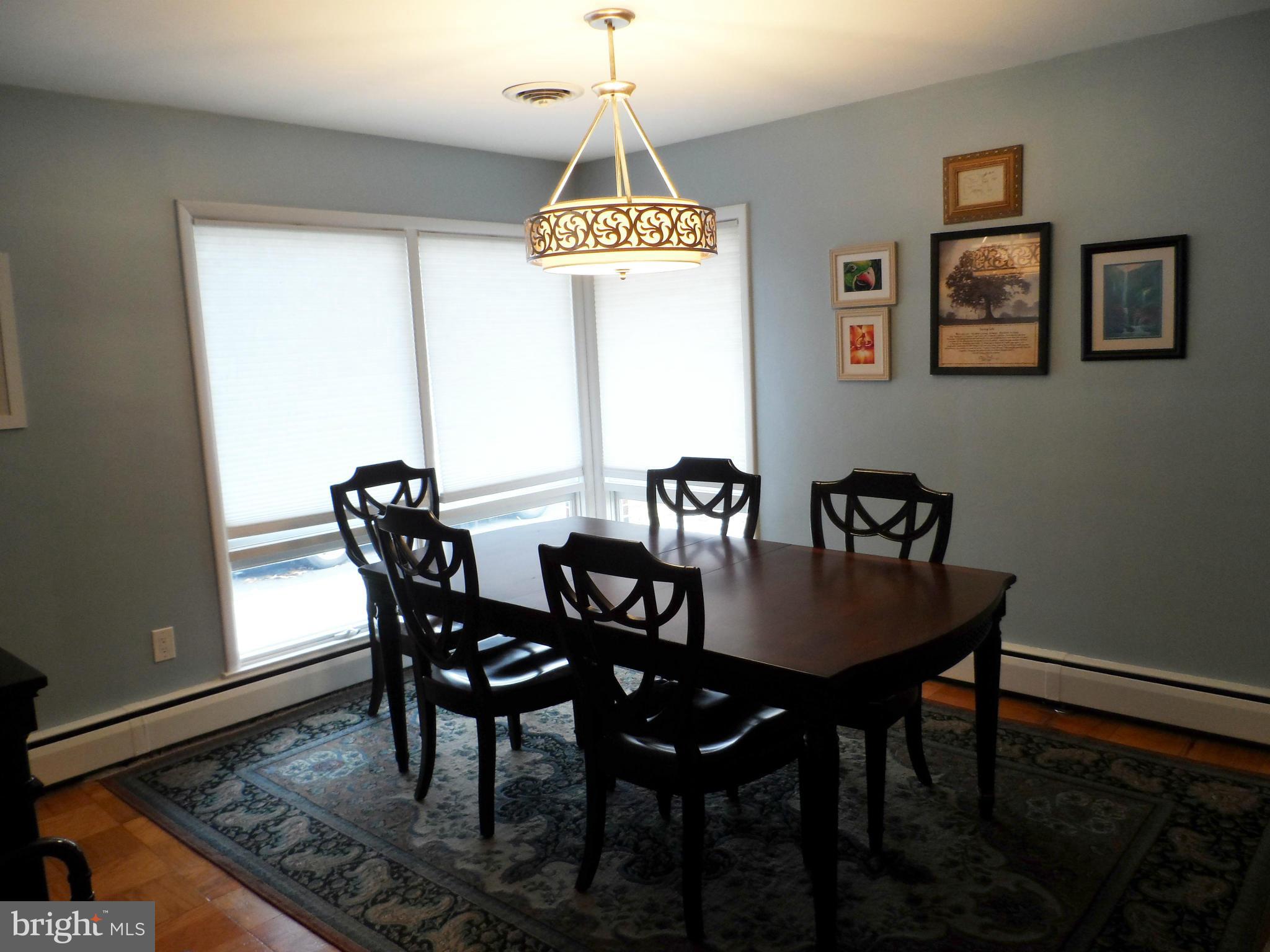 248 Hickory Point Road Pasadena, MD 21122 - Photo 9 of 28 Dining Room