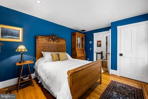 a view of a terrace with sitting area