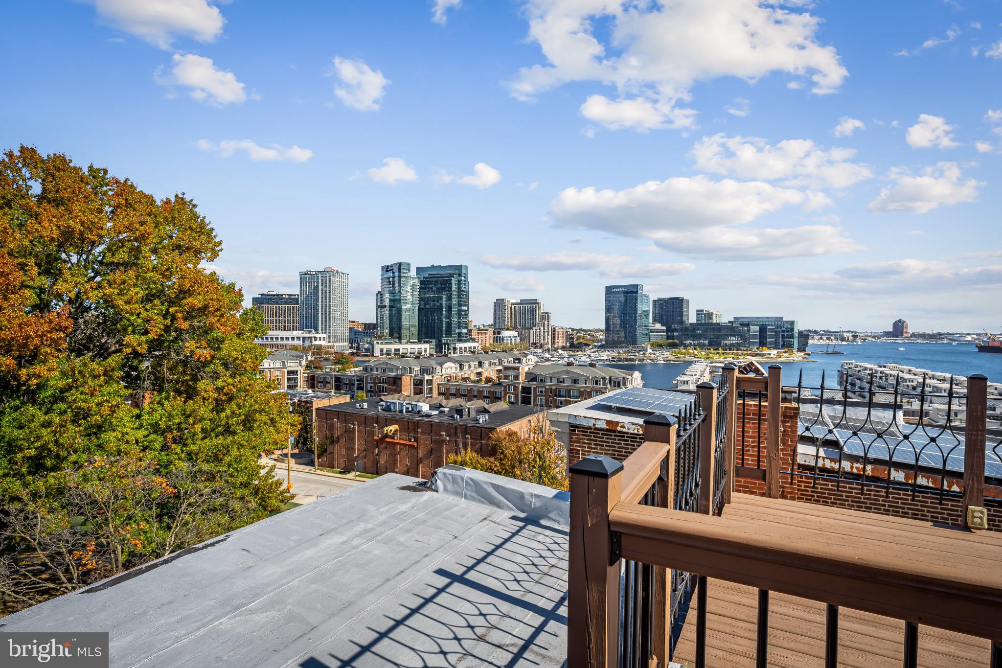 407 Warren Avenue Baltimore, MD 21230 - Photo 64 of 85 a view of a balcony with city view
